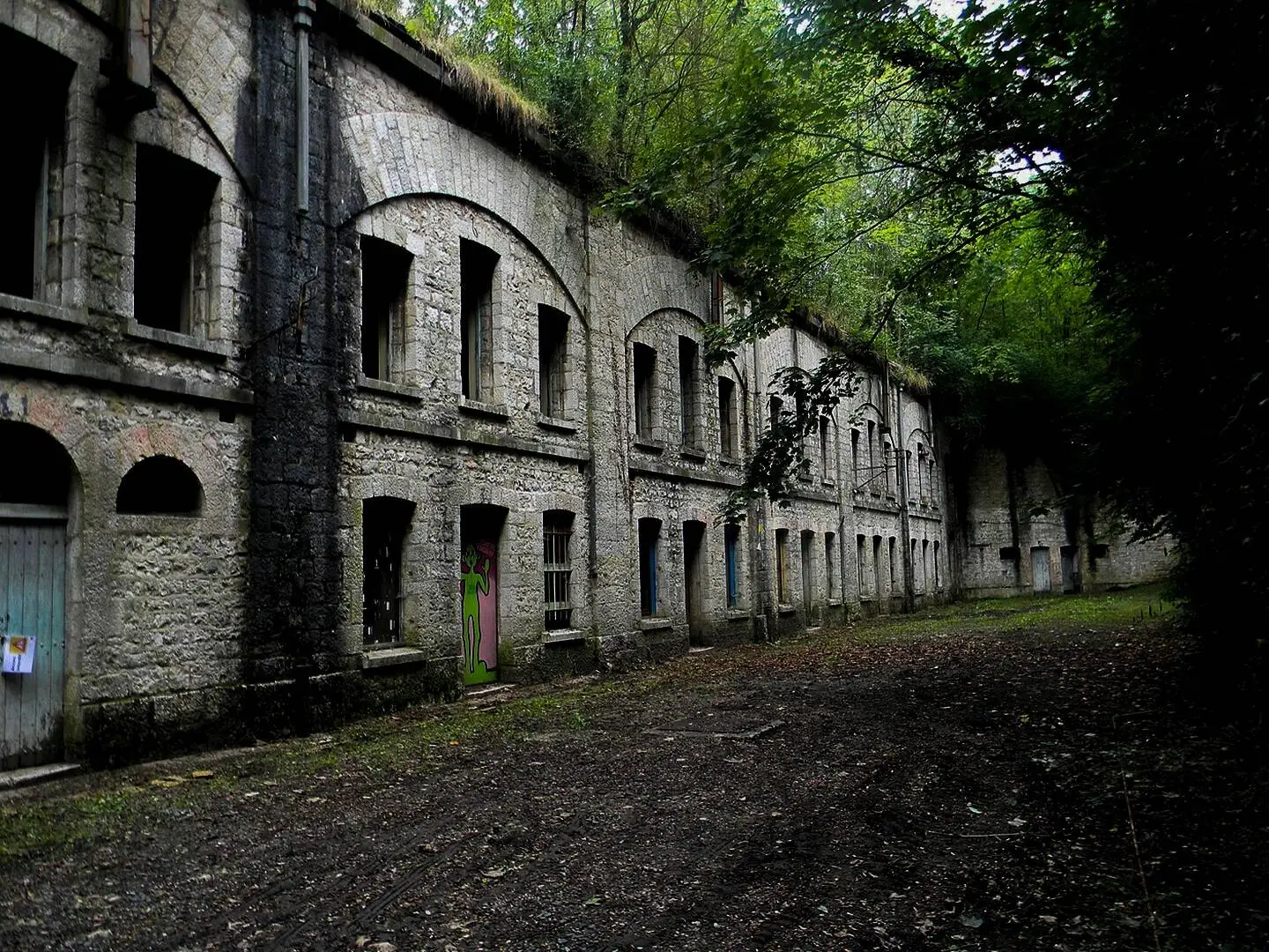Murder_Mystery_Lyon.md