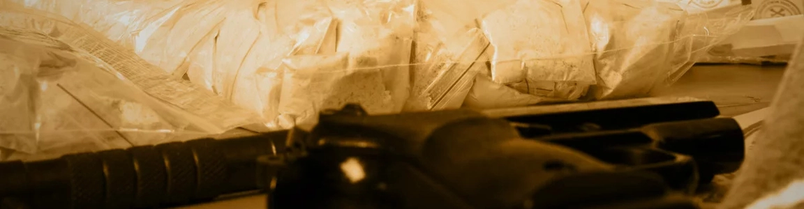 heavy-guys-break-in-at-the-drug-lab.md