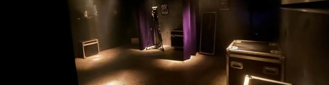 la-room-hollywood-version-2-0.md