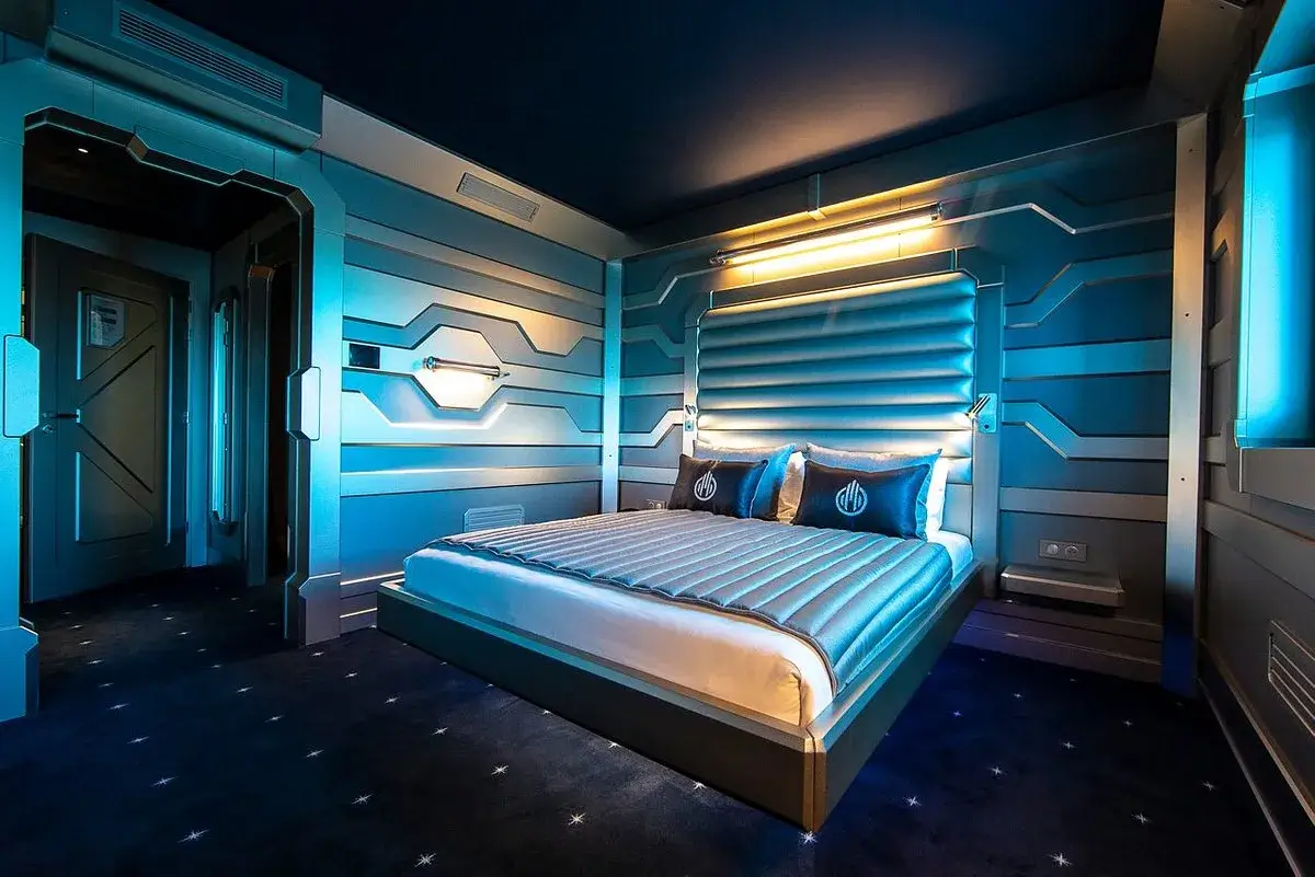 Hotel 2